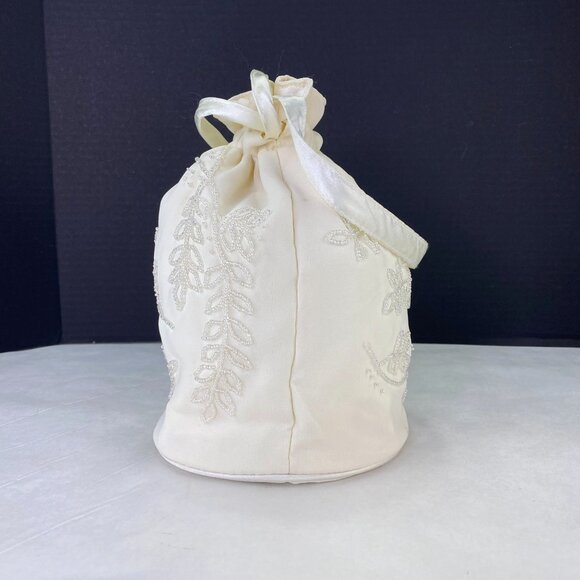 Seed Bead Cinch Draw String Wedding Money Bag Bath and Body Works - Picture 4 of 12